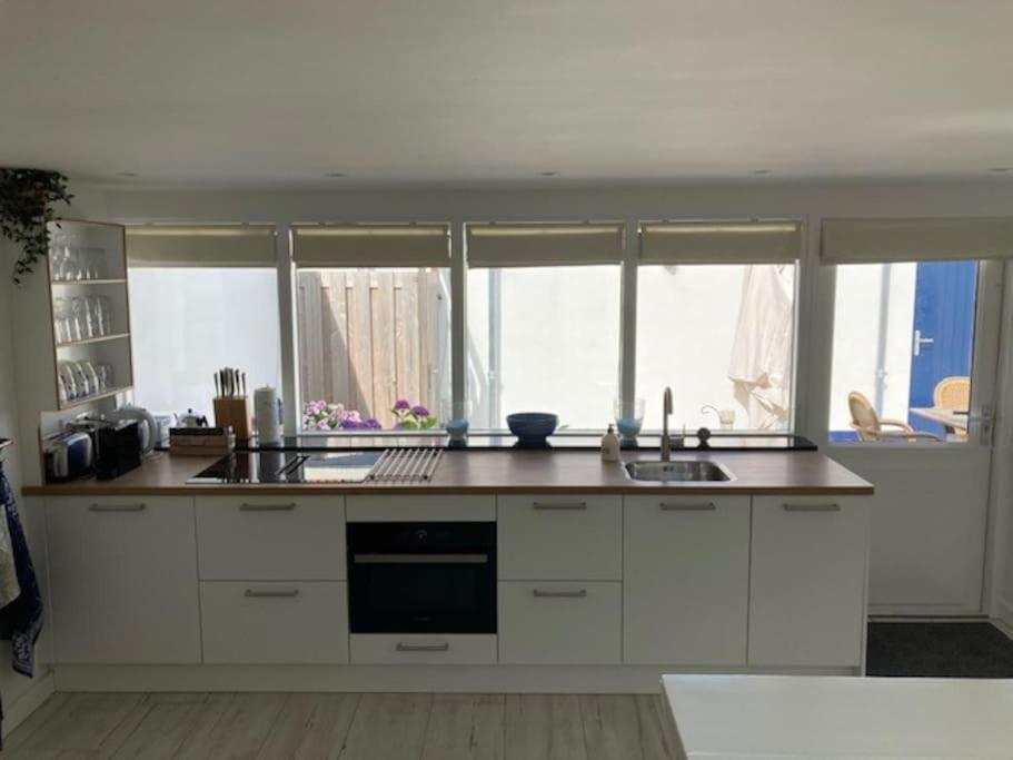 Beachhouse Stranddistel 100m From The Noordwijk